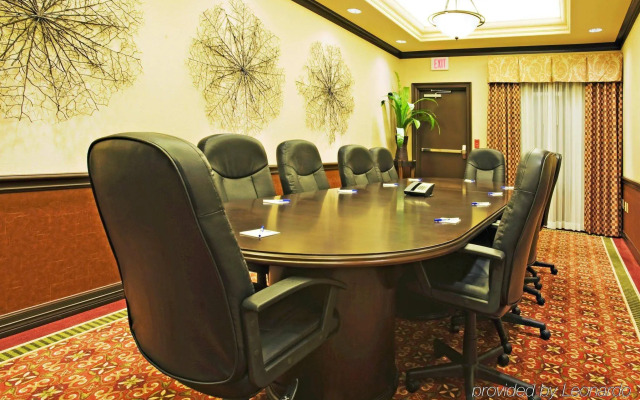 Holiday Inn Express & Suites Wichita Falls by IHG