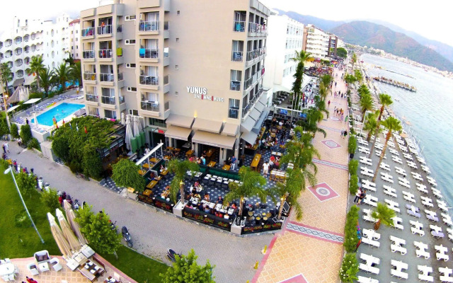 Yunus Hotel