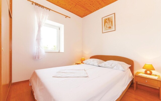 Amazing Apartment in Jadranovo With 2 Bedrooms and Wifi