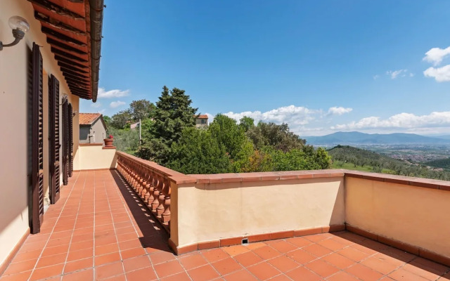 Spacious Villa in Carmignano With Private Swimming Pool