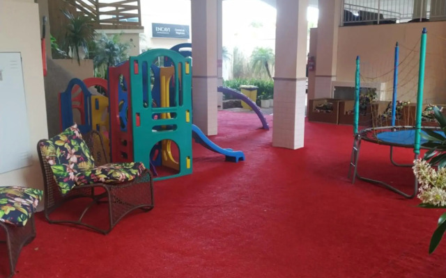 Bombinhas Summer Beach Hotel & Spa