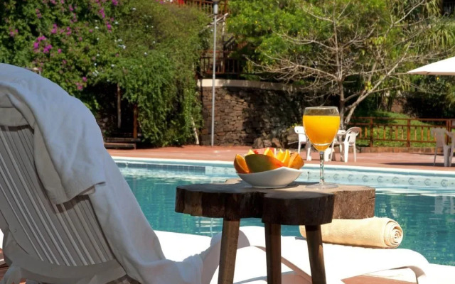 Raices Esturion Hotel