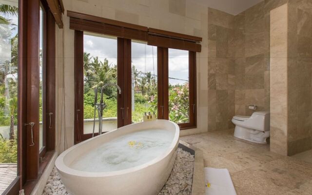 Club Corner Residence by Nagisa Bali