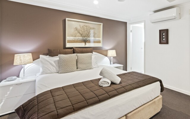 Solnamara Beachfront Apartments