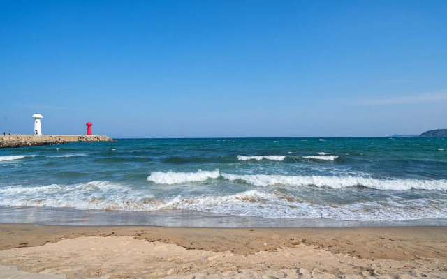 DIAMER Sokcho Hotel by AankStay