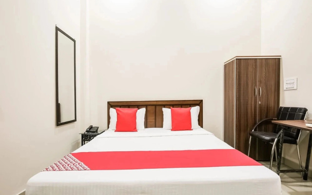 Hotel Goldenland by OYO Rooms