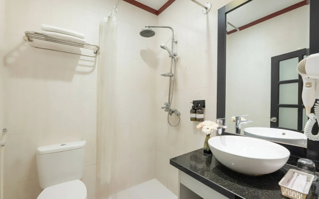 Hanoi Starlight Boutique Hotel