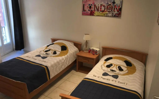 Appartement de la nation 1