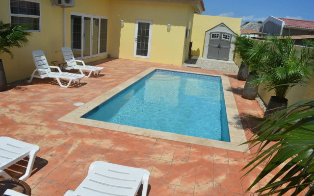 Aruba Dream Vacation Homes