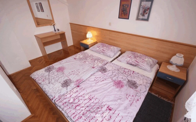 Apartments Barisic