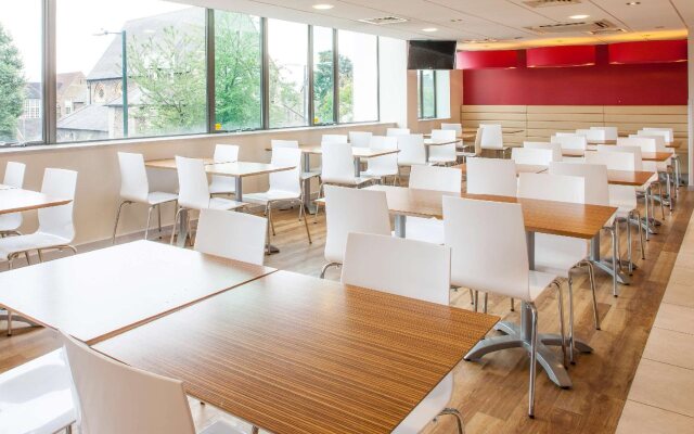 Travelodge London Teddington