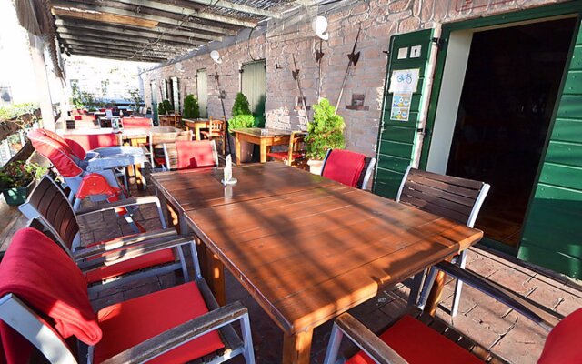 Apartment Snježana Karlobag 28539