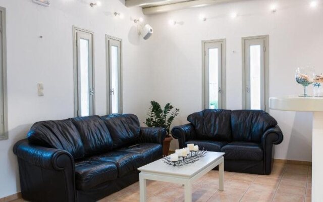Drios Paros Luxury Hotel