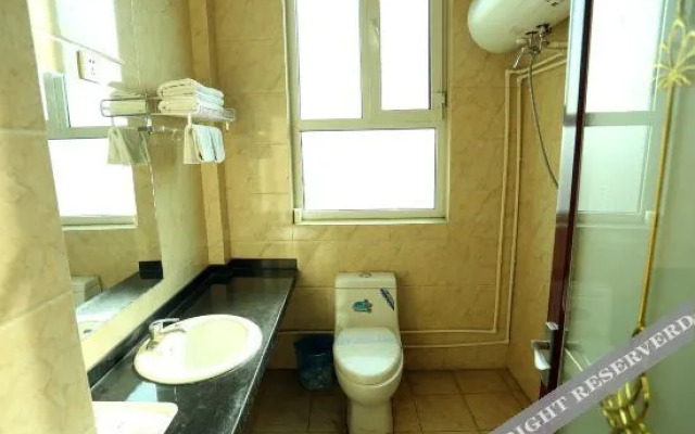 Junyi Chain Hotel (Shunping Baoding Bank)