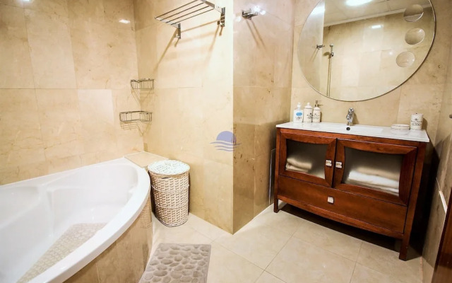 Gorgeous apartment in Albamar