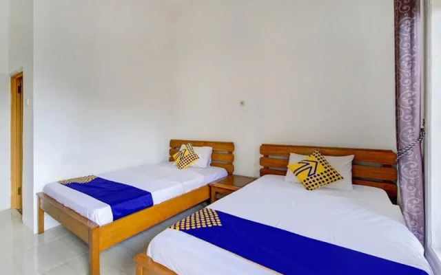 SPOT ON 90040 Pondok Manggir