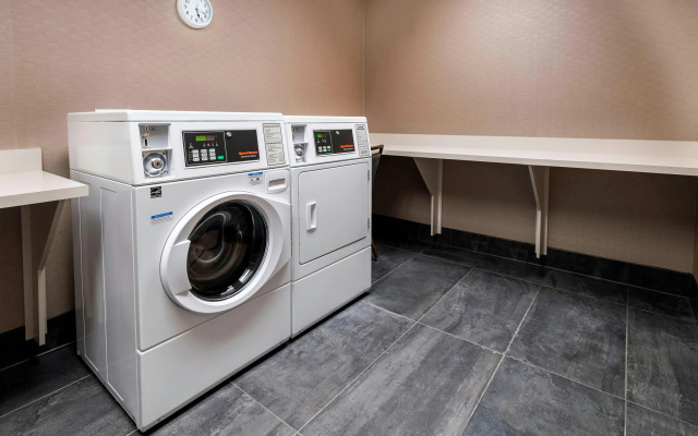 Courtyard by Marriott Tampa Northwest/Veterans Expressway