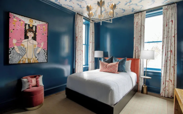 The Bell Athens by Kasa Living