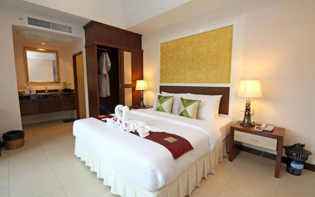 AT Pool Villa Resort