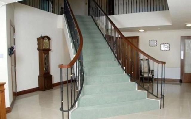 All The Twos B&B Clifden