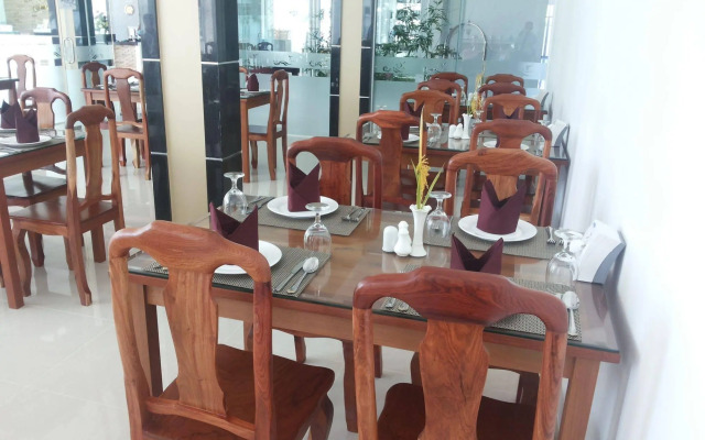 Grand Seagull Hotel