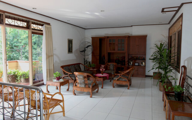 Pondok Asri Family Guest House