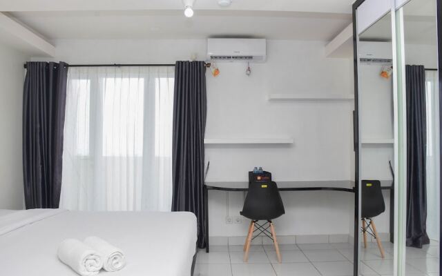 Comfy And Tidy Studio Amethyst Apartment