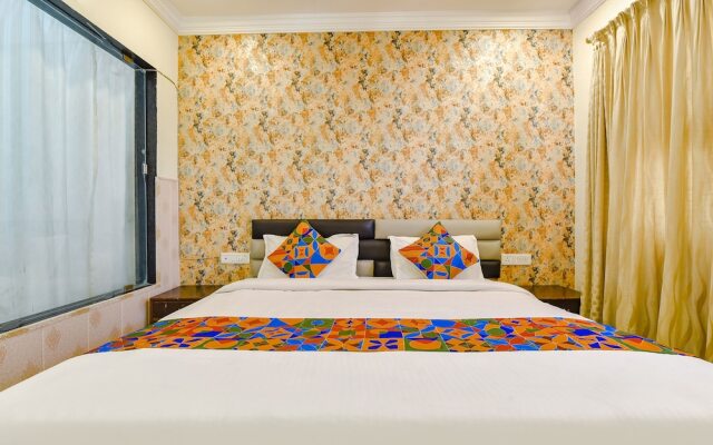 OYO 2229 Hotel Golden Wings