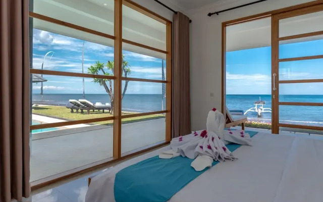 Villa Lovina Beach 1