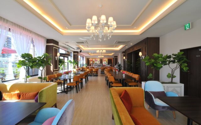 Grand Park Hotel The Luxueux Minamikashiwa