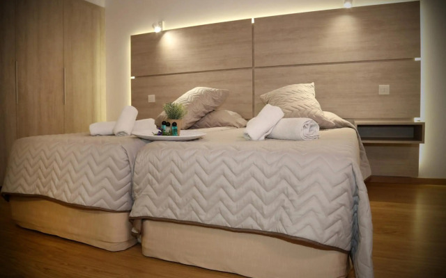 Pier Beach Hotel Apartments