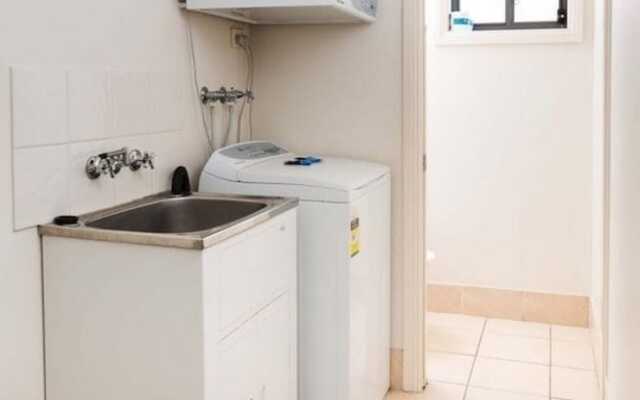 Bluegum Apartments