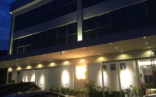 WF Hotel