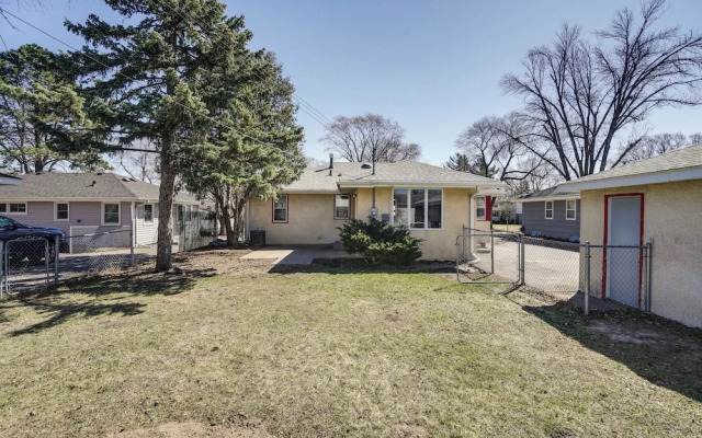 Inviting Minneapolis Vacation Rental w/ Game Room!