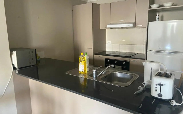 Nice And Tidy 3 Bedrooms Apartment, Free Parking