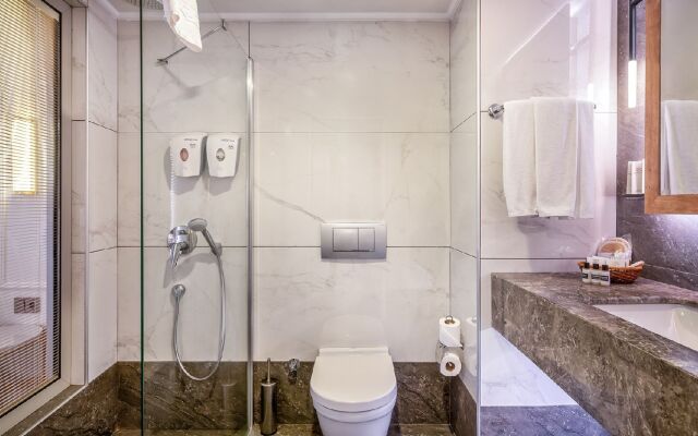 Rai Premium Tekirova Hotel