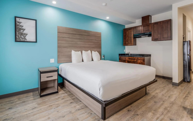 Red Lion Inn & Suites Katy