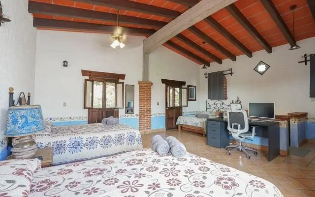 Family house in Oaxtepec Pool & Hot tub