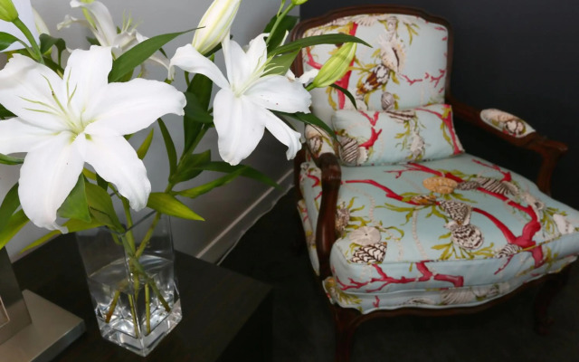 Springfield Lakes Boutique Hotel
