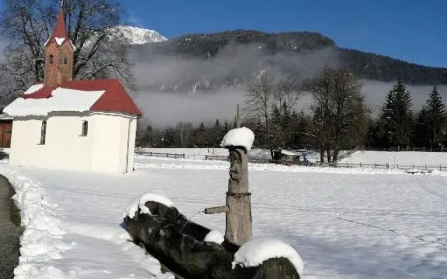 Ferienwohnungen Themessl