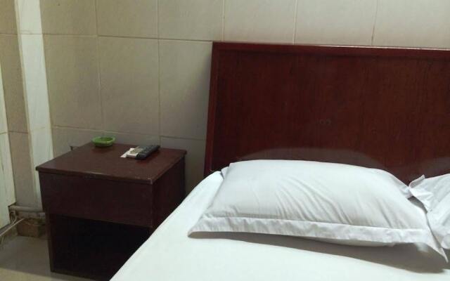 Hong Loan Hotel 1