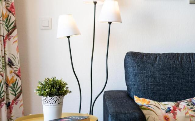32 BRIGHT COPACABANA ocean view free WiFi
