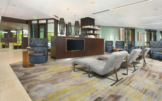 Courtyard Redwood City