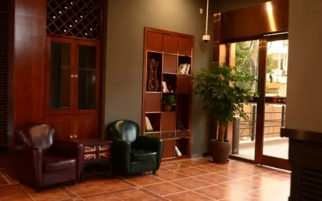 S One Hotel