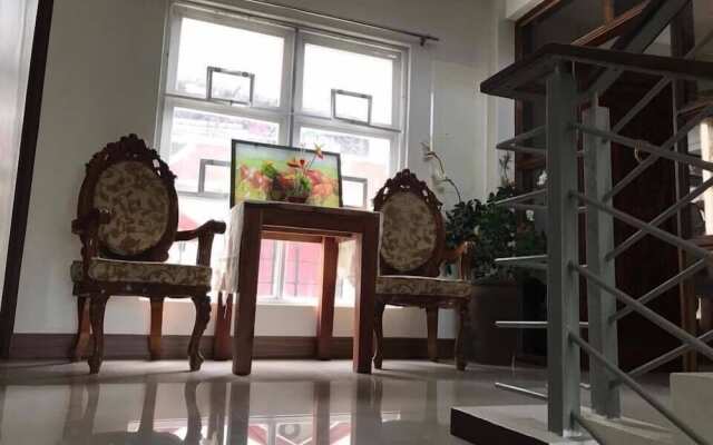 Casa Sarmiento Travelers Inn