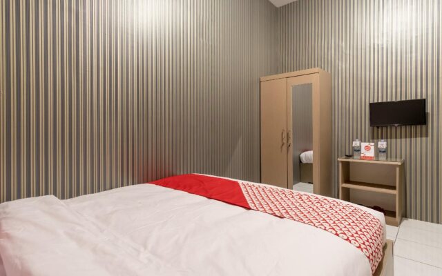Executive Inn By OYO Rooms