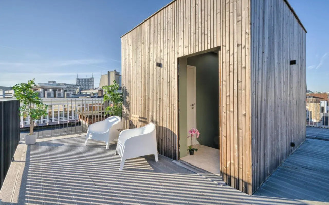 Apartment with Rooftop Terrace in the Heart of Antwerp