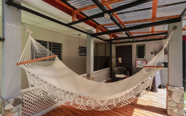 Hostal San Benito - Zona Rosa