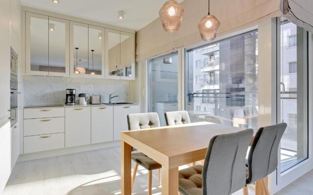 Blue Mandarin Old Town