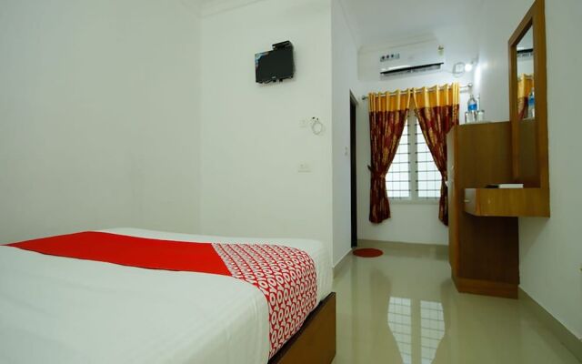 Oyo 26964 Palm View Residency